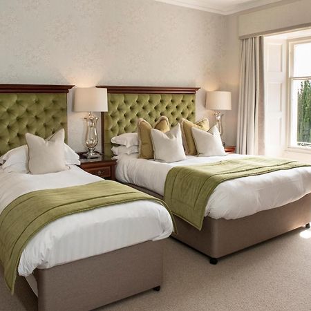 Roundthorn Country House & Luxury Apartments เพนริท ภายนอก รูปภาพ